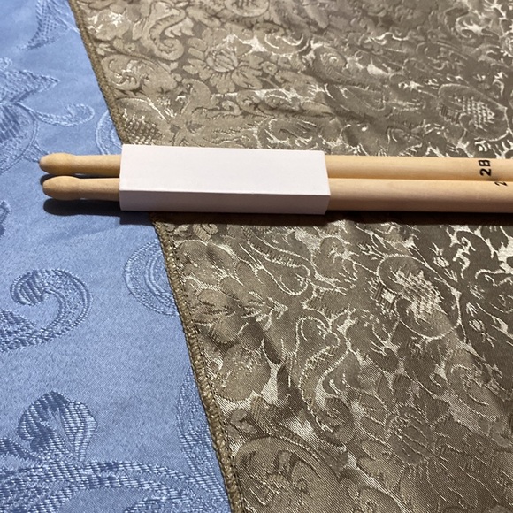 Zenison 2B Drumsticks - Picture 3 of 4